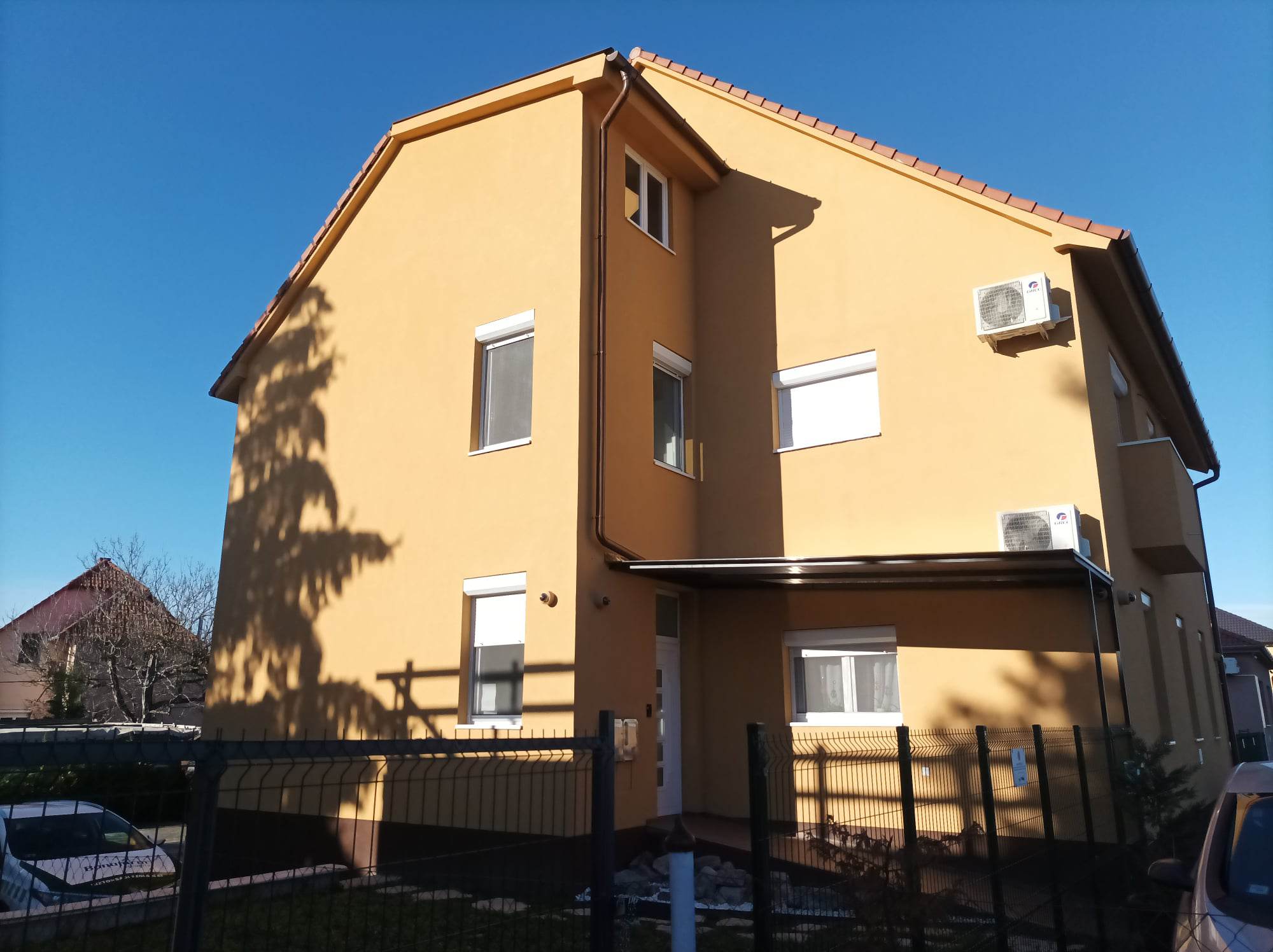 Homlokzati hőszigetelés és felújítás - Pécs